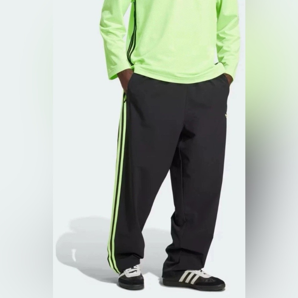adidas Originals men’s adiColor Woven Drill Track Pants Men's - Picture 5 of 6